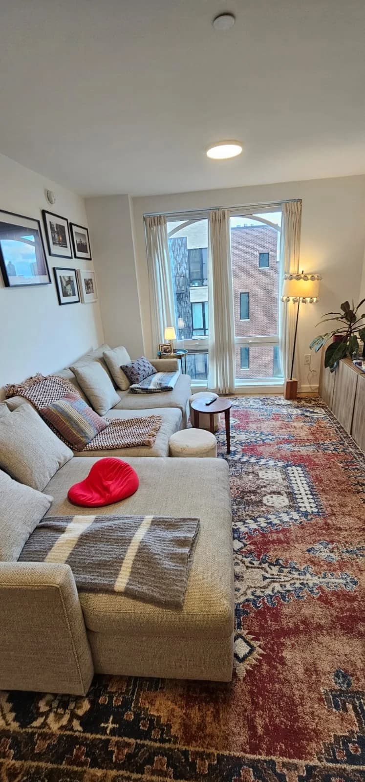 Clean kitchen after deep cleaning service in West Palm Beach